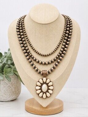 Southwestern White Stone Concho Pendant Navajo Pearl 3 Strand Necklace 18"-26"
